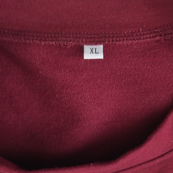 Hocus Pocus Maroon Sweatshirt XL | Halloween Graphic Pullover Fall Top - Picture 3 of 4